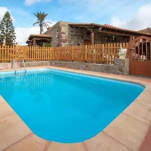 la-bella-tuineje.hotelsfuerteventura.org/